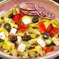 Салат а-ля Греко в Место Про Тесто