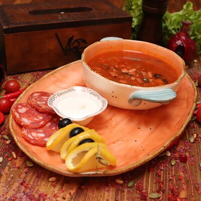 Солянка в Vagr по цене 410 ₽