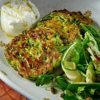 Оладьи из цукини с бурратой в Phantom