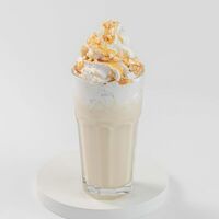 Большой карамельный коктейль с жидкой ириской в АндерСон