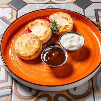 Сырникив Каретный дворик по цене 350 ₽