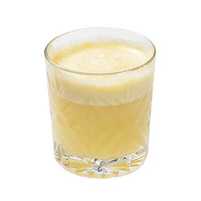 Яблочный свежевыжатый сок в ИТЛЕ Стейк-кафе Halal по цене 470 ₽