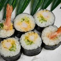 Ролл Динамит в NORI фуд маркет