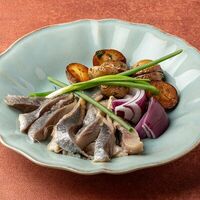 Сельдь с молодым картофелем в Авлабар