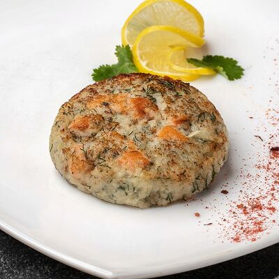 Биточек из судака с лососем в Лукоморье по цене 284 ₽