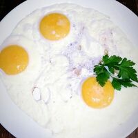 Яичница глазунья в Silver