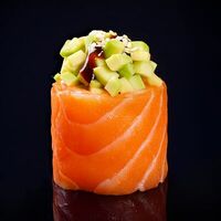 Space Авокадо в Space Sushi