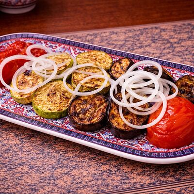 Шашлык из овощей в Тминъ по цене 250 ₽