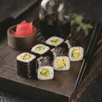 Ролл Авокадо в СушиСтор