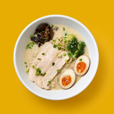 Сливочный рамен в Slurp ramen bar по цене 470 ₽