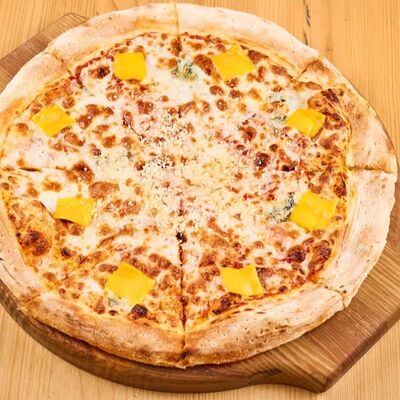 Пицца 5 сыров в 4 сыра по цене 1120 ₽