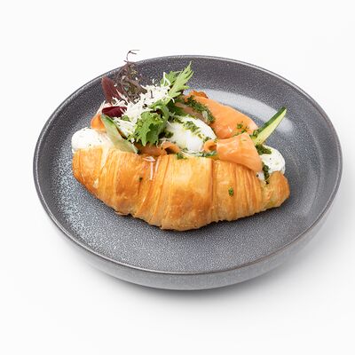 Круассан с лососем и сливочным сыром в Неспешник по цене 1200 ₽