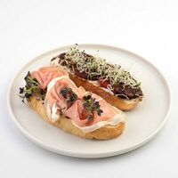 Ассорти из брускет в Клюква