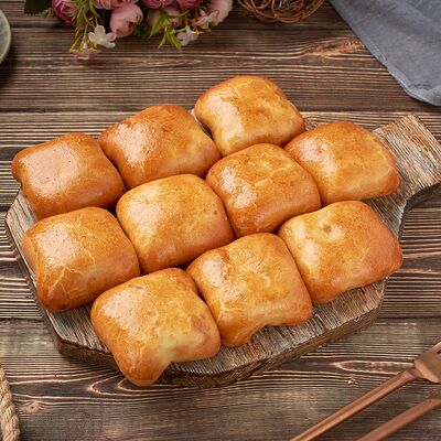 Пирожки фуршетные с мясом в Ватруш пекарня-кондитерская по цене 890 ₽