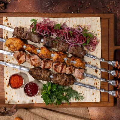 Шашлык из свинины в Усадьба Банная по цене 950 ₽