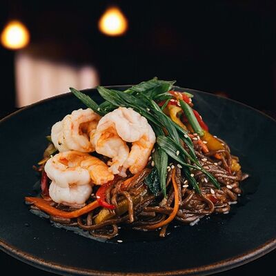 Вок с креветкой в Sushimi по цене 1160 ₽