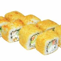 Жареный ролл с лососем в Армия суши