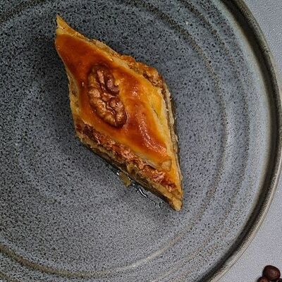 Пахлава в Suli & Co по цене 195 ₽