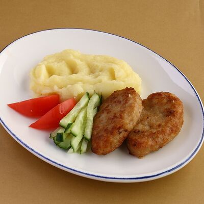 Куриные котлетки в Munhell по цене 590 ₽