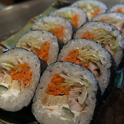 Кимпаб острый с кальмаром в Шири по цене 790 ₽