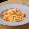 Лингвини с креветками в сливочно-винном соусев Bistro Оstro по цене 850