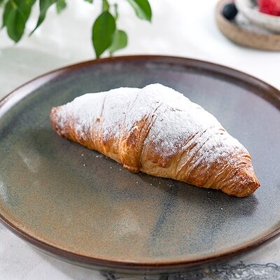 Круассан в Мясо & Рыба по цене 210 ₽