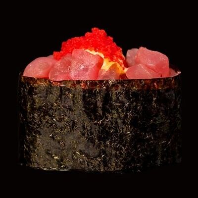 Гункан с тунцом в SUSHIлка по цене 270 ₽