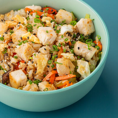 Удон с курицей в Сушилка по цене 460 ₽