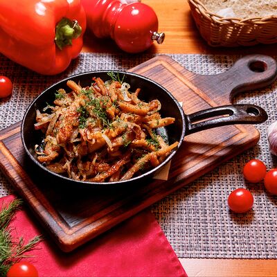 Требуха с луком по-домашнему в Золотая прага по цене 845 ₽