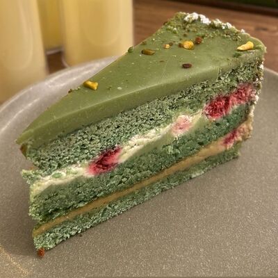 Фисташко-малиновый в Кофейня Бодрячино по цене 350 ₽