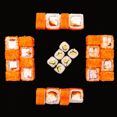 Сет Хит в Чочо суши по цене 1399 ₽