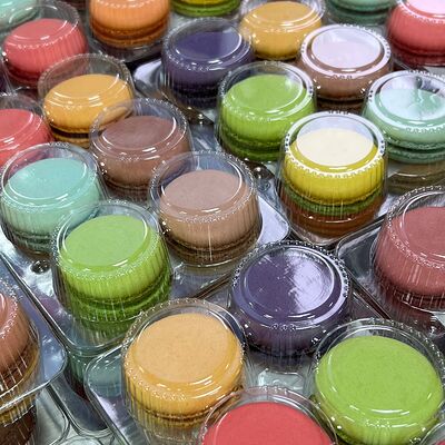 Пирожные Макаронв Bottoni macaron по цене 1800 ₽