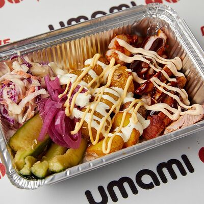 Куриное бедро с бейби картофелем в Umami по цене 259
