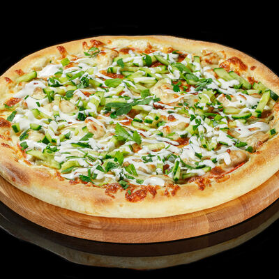 Пицца Купчинская в Lucky Pizza по цене 329 ₽