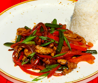 Вок свинина в устричном соусе в Pho Hoi An по цене 559 ₽