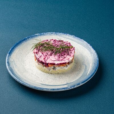 Сельдь под шубой в Мираж по цене 220 ₽