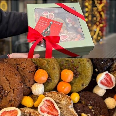 Набор печенья новогодний L в Zanoza Open Bar по цене 4250 ₽