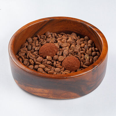 Шоколадные конфеты с Амаретто в Loona по цене 390 ₽