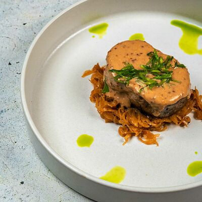 Свиная шейка с квашеной капустой в Склад 22 по цене 850