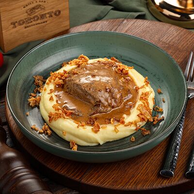 Фирменные говяжьи щечки от Шеф-повара в Toronto по цене 1700 ₽