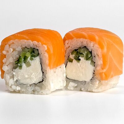 Филка с огурцом люкс в Филка роллы по цене 694 ₽