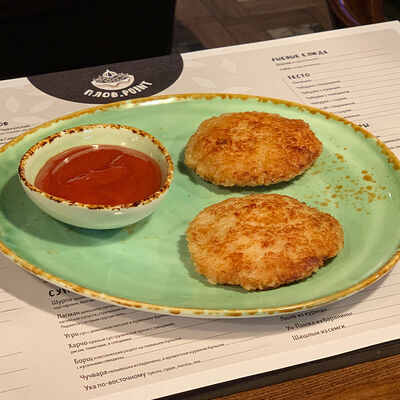 Куриные котлетки в Пловpoint по цене 350 ₽