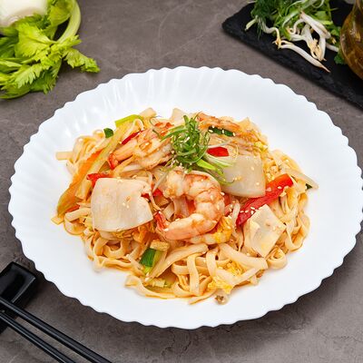 Удон Сао Хай Шан в Pho 1998 по цене 635 ₽