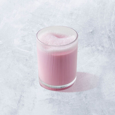 Латте матча розовая с сакурой в Vaffel по цене 380 ₽