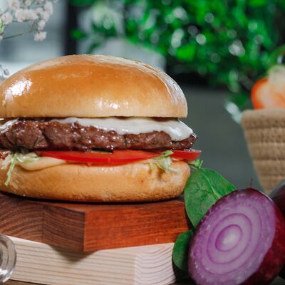 Мини-бургер в Tugannar по цене 730 ₽