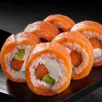 Филадельфия с лососем в Рыбка по цене 820 ₽