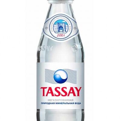Минеральная вода Tassay без газа в Everest Sochi по цене 400 ₽