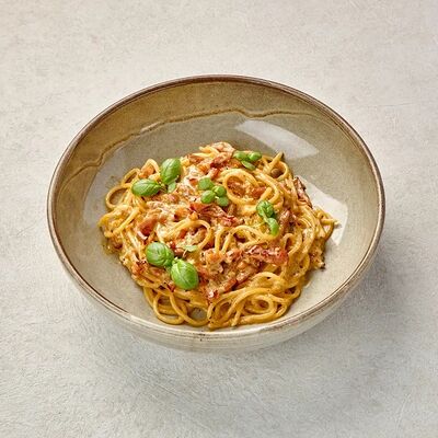 Спагетти карбонара в Пеперончино по цене 575 ₽