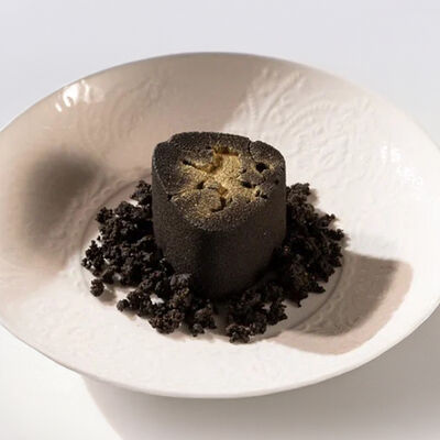 Фирменный десерт Три текстуры Dodici в Dodici Italy по цене 750 ₽