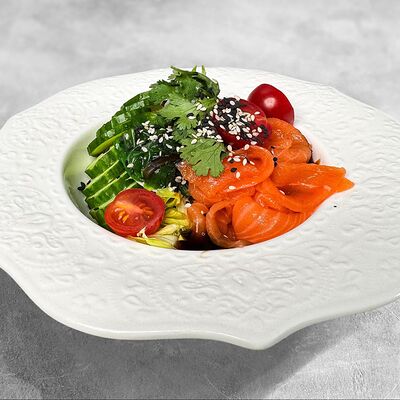 Поке с лососем в MaMa Mia по цене 675 ₽